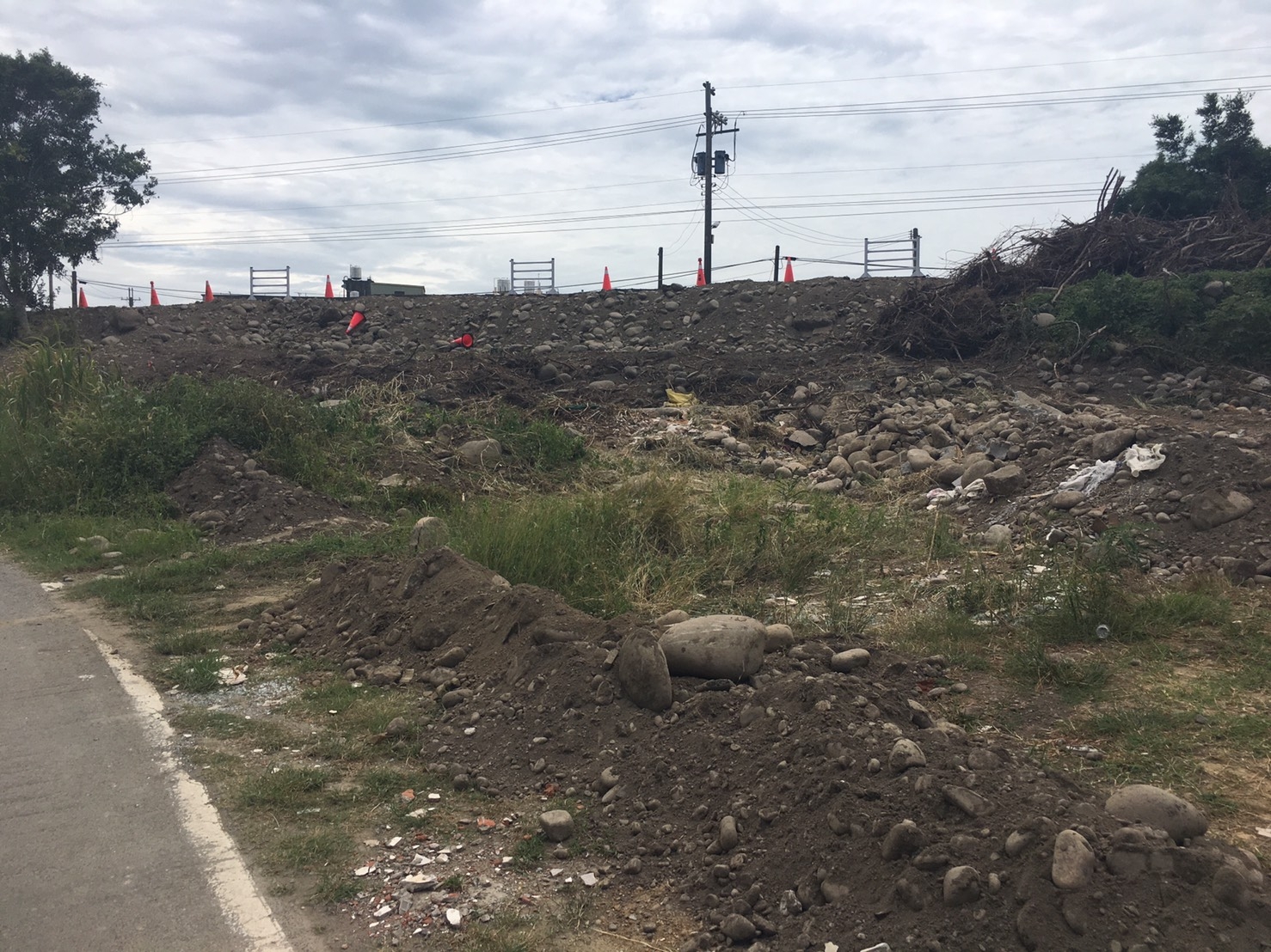 檢警環平台再度聯手成功出擊 遏止新竹左岸非法棄置廢棄物小圖共6張，pic3
