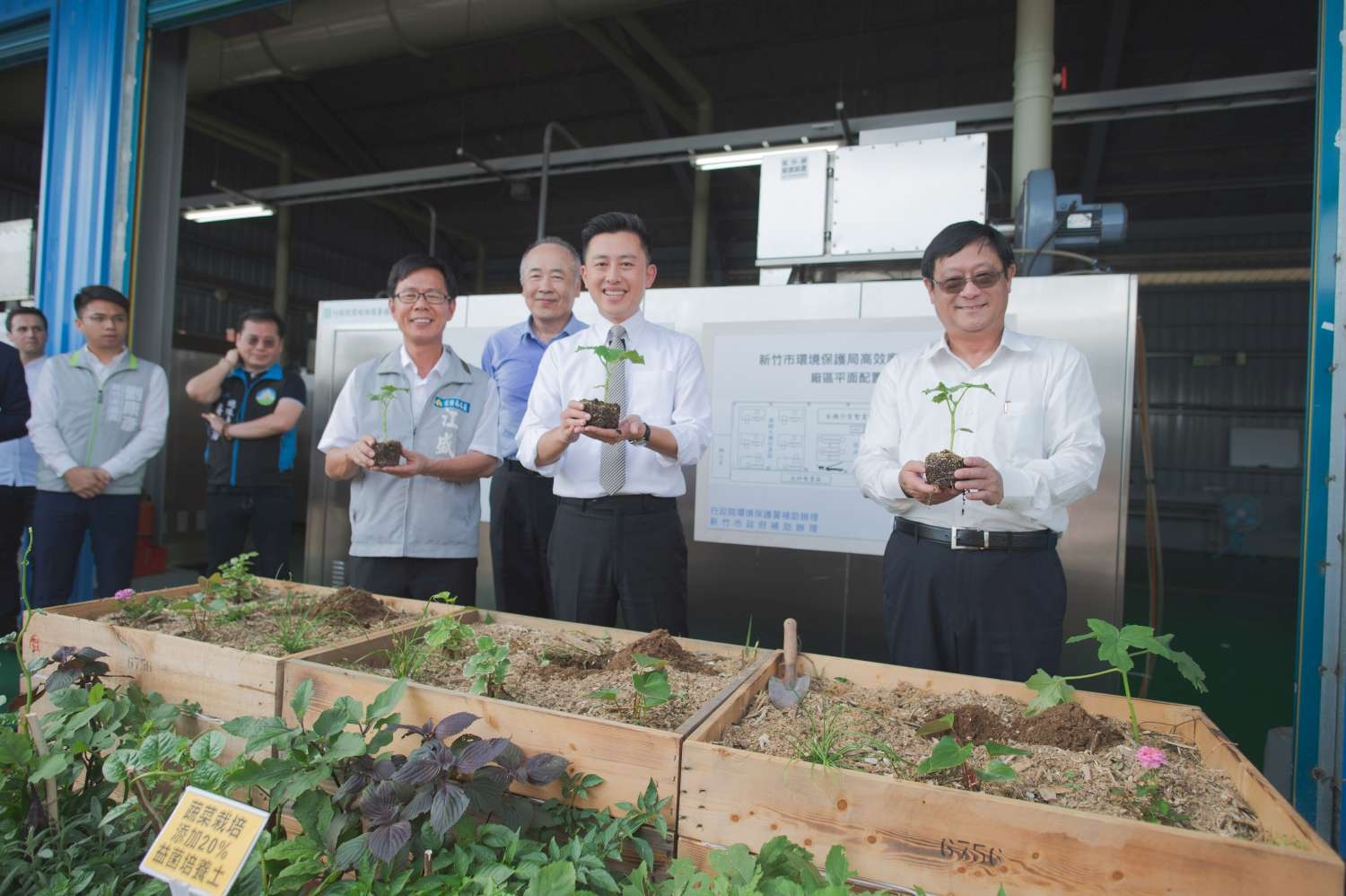 環保署長張子敬視察「全國首座」高效廚餘處理廠 林智堅市長：三項全國第一 讓廚餘變黃金小圖共6張，pic6