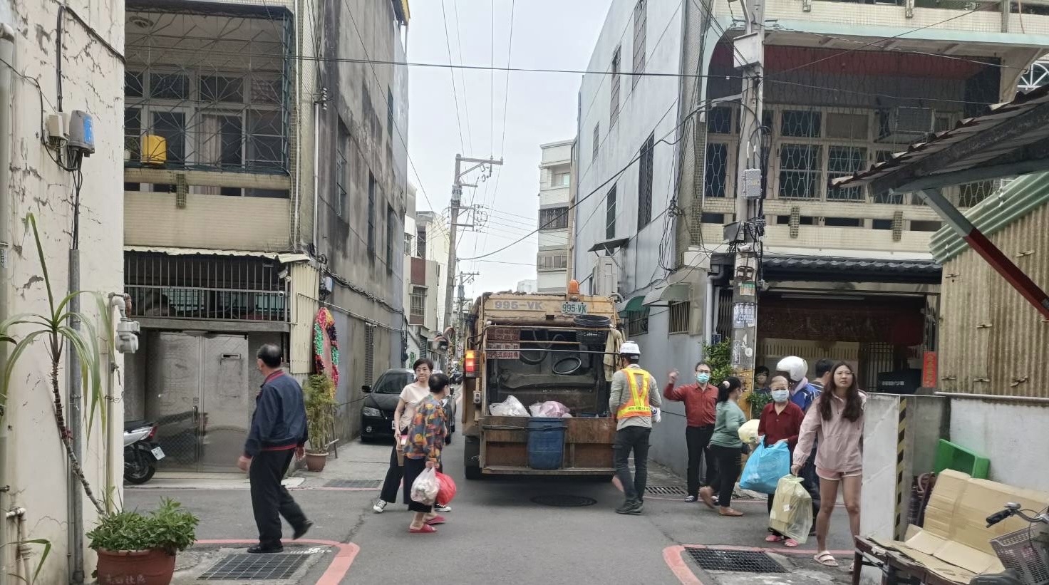 竹市垃圾清運服務有夠讚！大型家具全年不限量次免費清運 獲市民讚賞小圖共6張，pic6