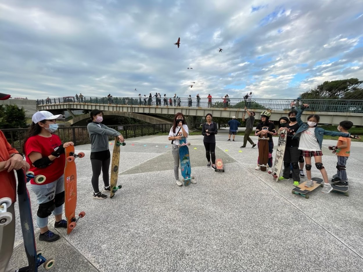 竹市推動空品淨化區認養有成首獲推廣績優獎！千甲段與環保自行車道空品淨化區認養單位蟬聯獲獎小圖共6張，pic4