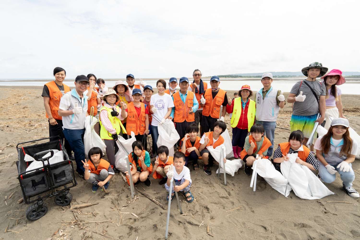 守護海洋、你我有責！ 竹塹三態子守護祭開跑 高市長宣布加碼1個月「淨海特別行動」大圖