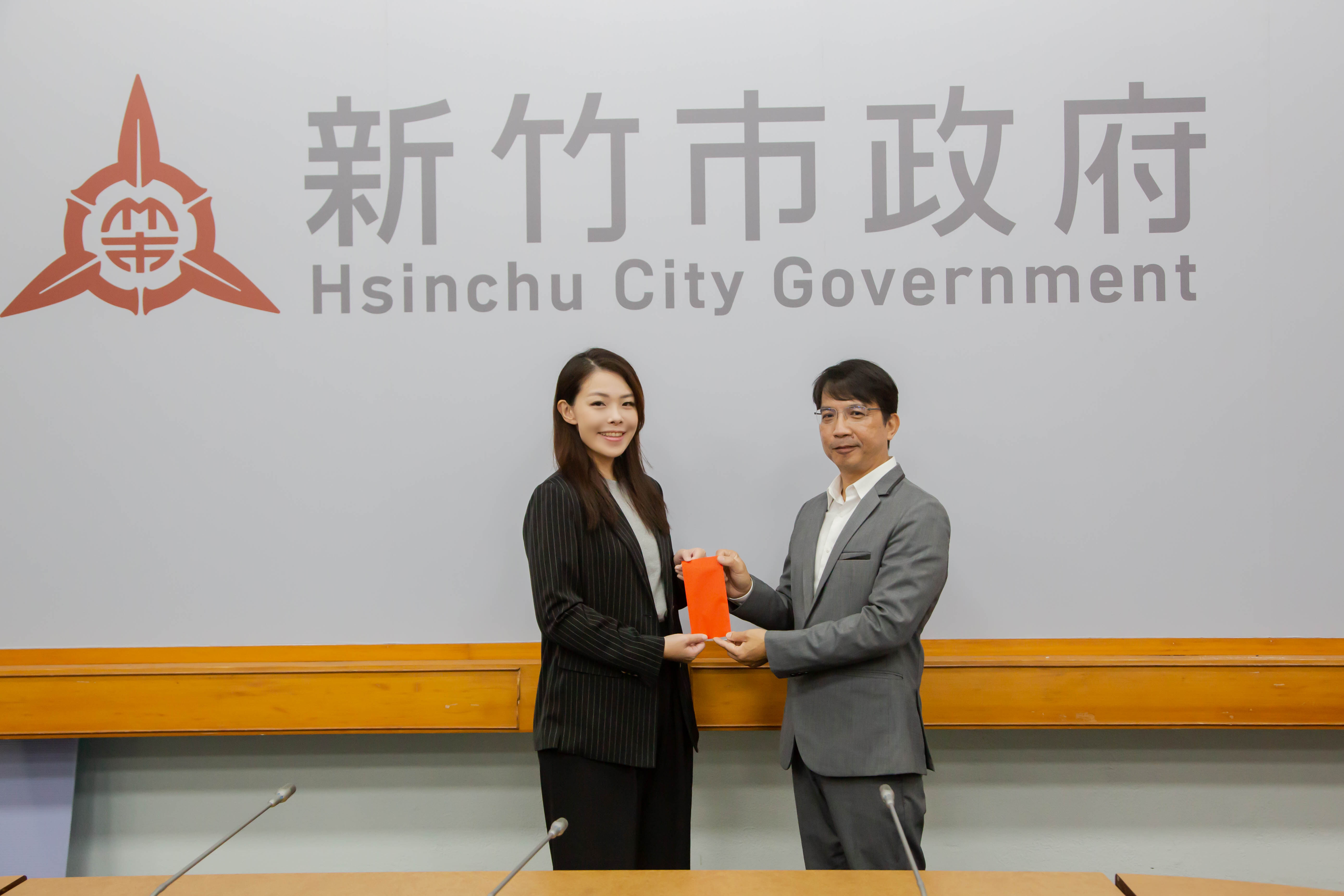竹市府團隊榮獲國家多項「特優」獎項 高虹安市長表揚勉勵小圖共6張，pic2