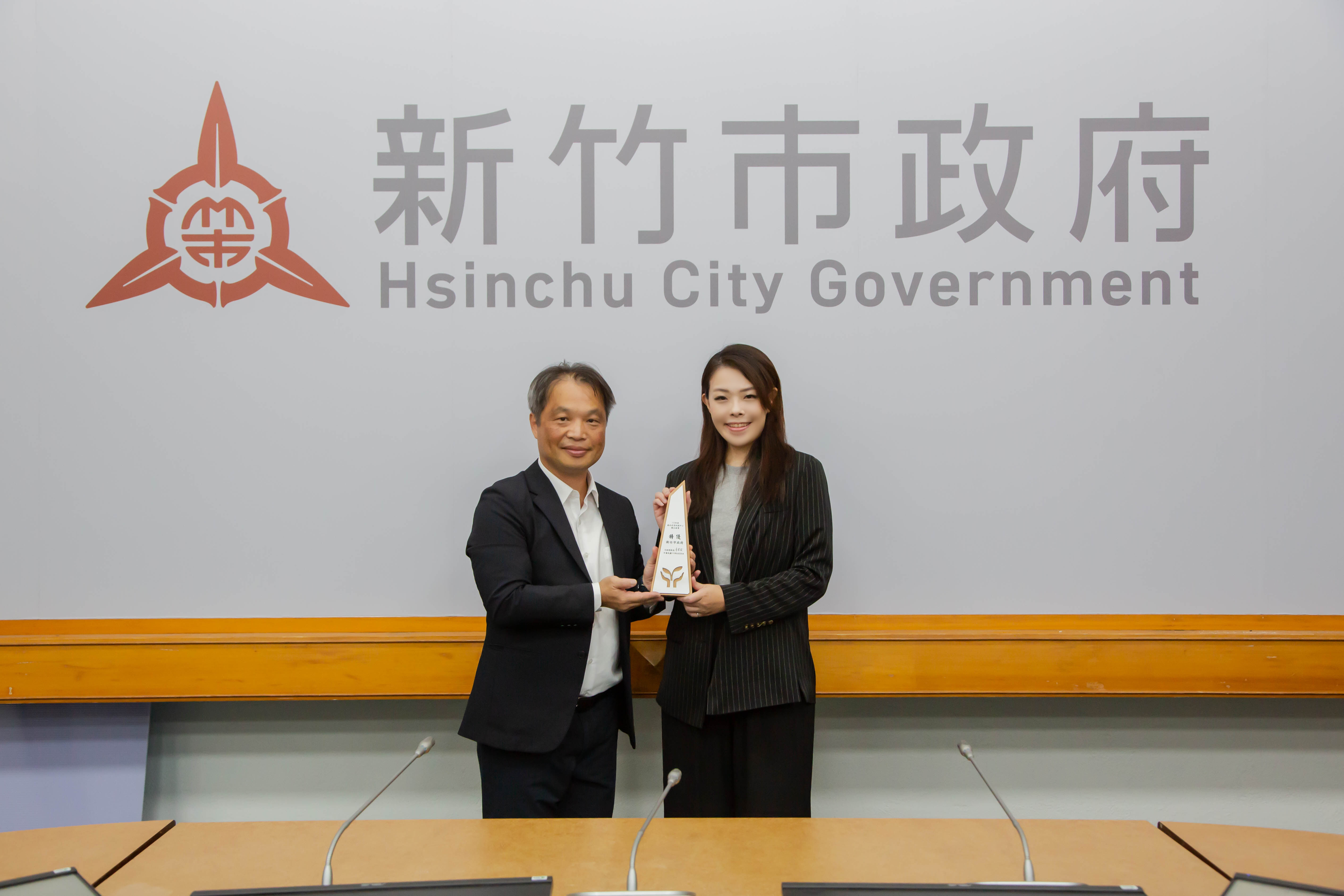 竹市府團隊榮獲國家多項「特優」獎項 高虹安市長表揚勉勵小圖共6張，pic3