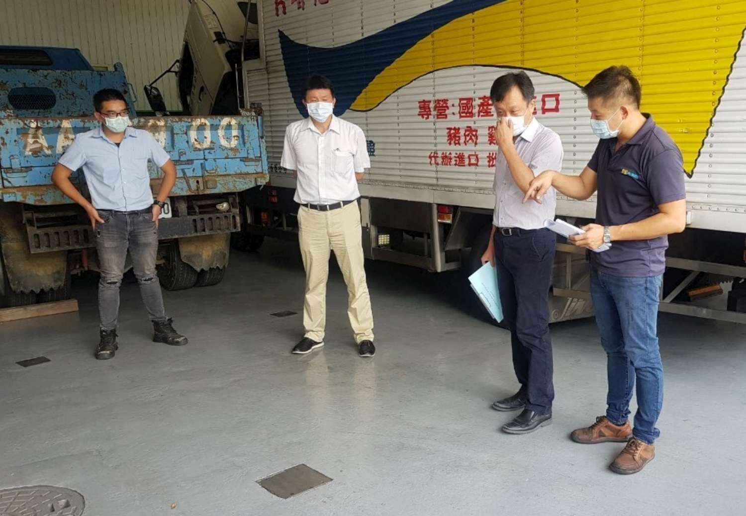 鼓勵柴油車排煙檢測站及授權保養廠檢驗排氣核發自主管理標章 邱臣遠代理市長：公私協力守護竹市好空氣！小圖共6張，pic6