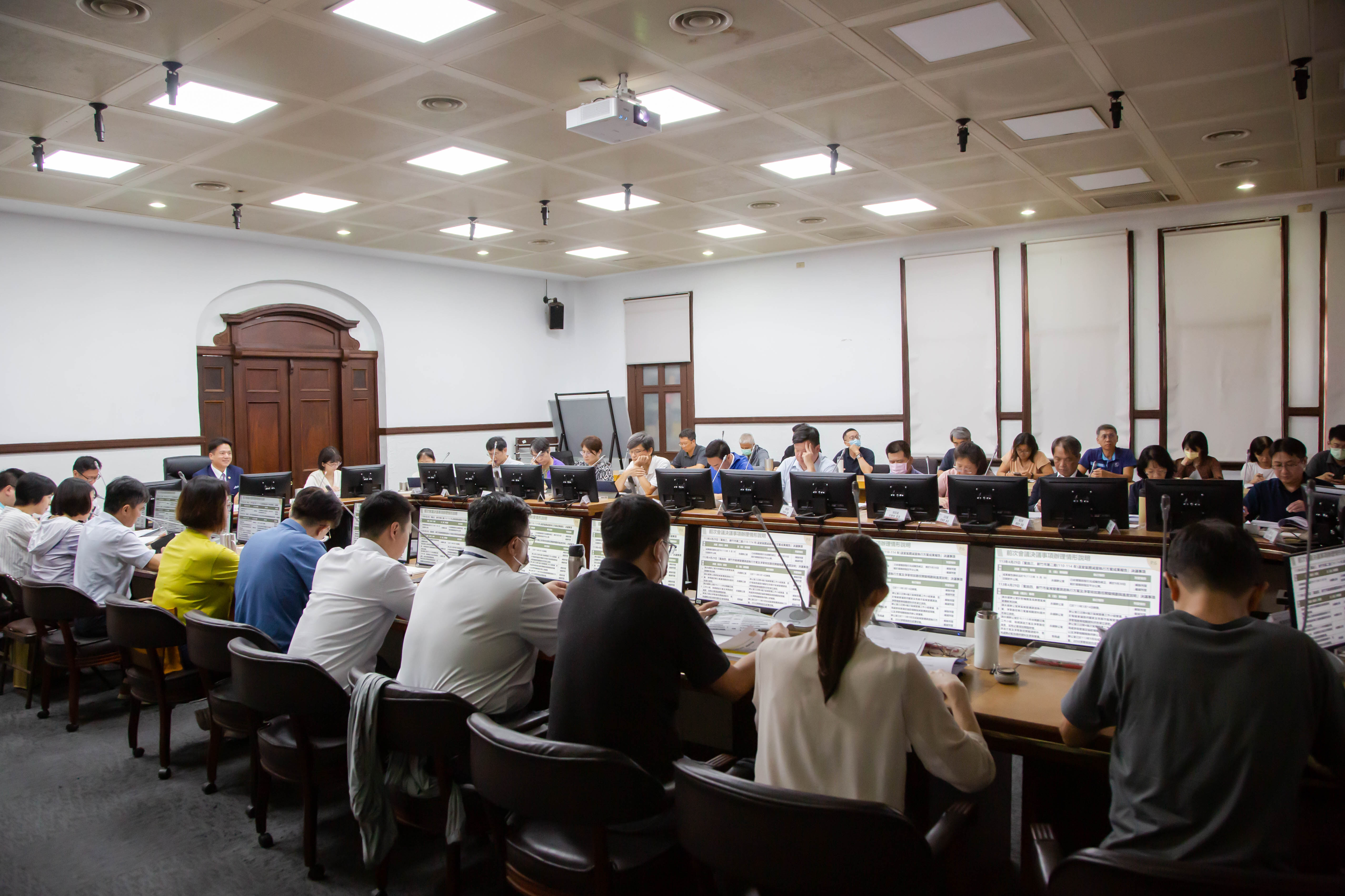 台灣企業永續獎出爐！竹市自願檢視報告勇奪「金獎」 邱臣遠代理市長：永續發展持續開花結果小圖共6張，pic3