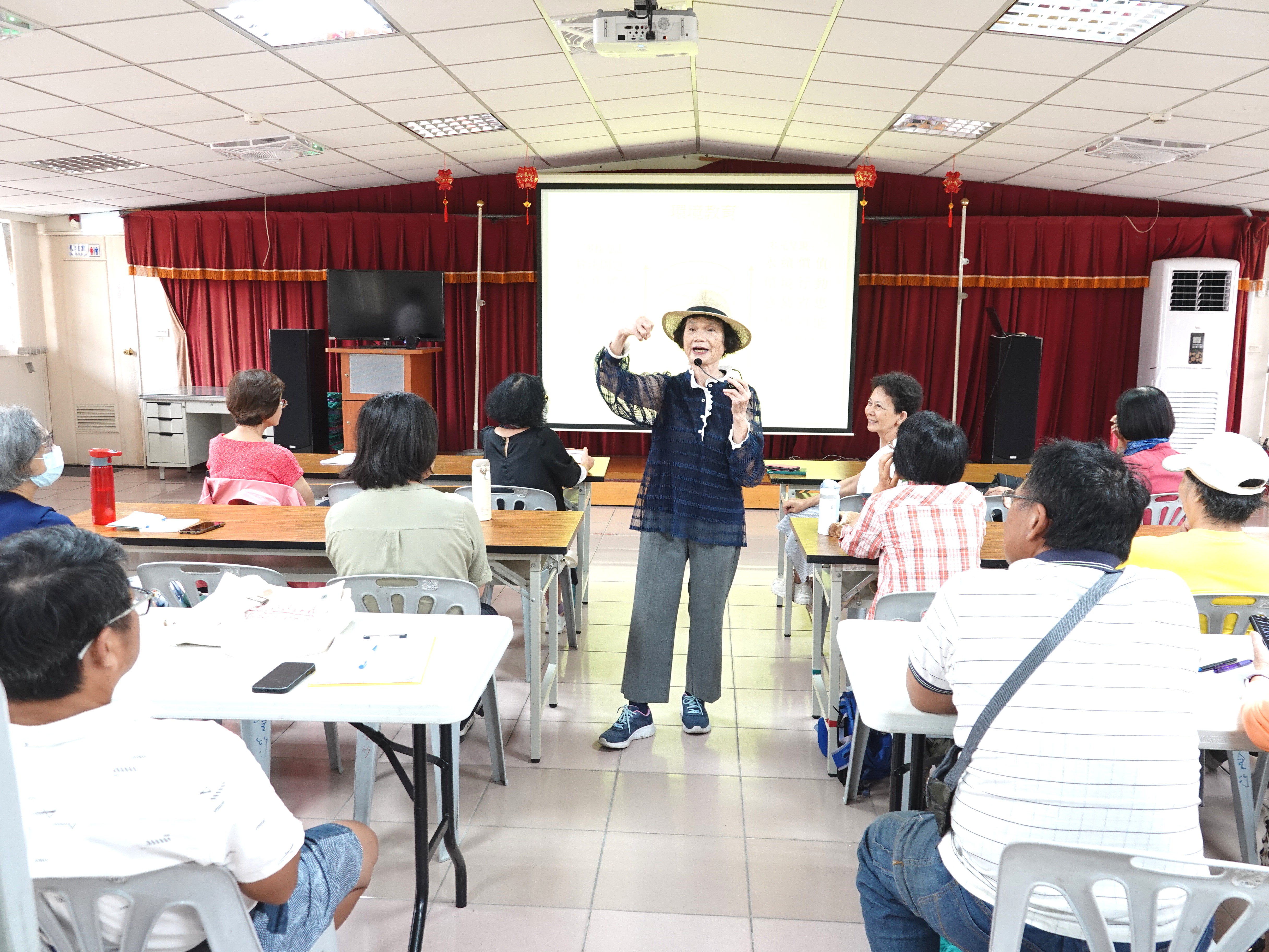 環保熱門新聞照，溪埔子人工濕地蝴蝶復育展成果　邱臣遠代理市長肯定志工永續力