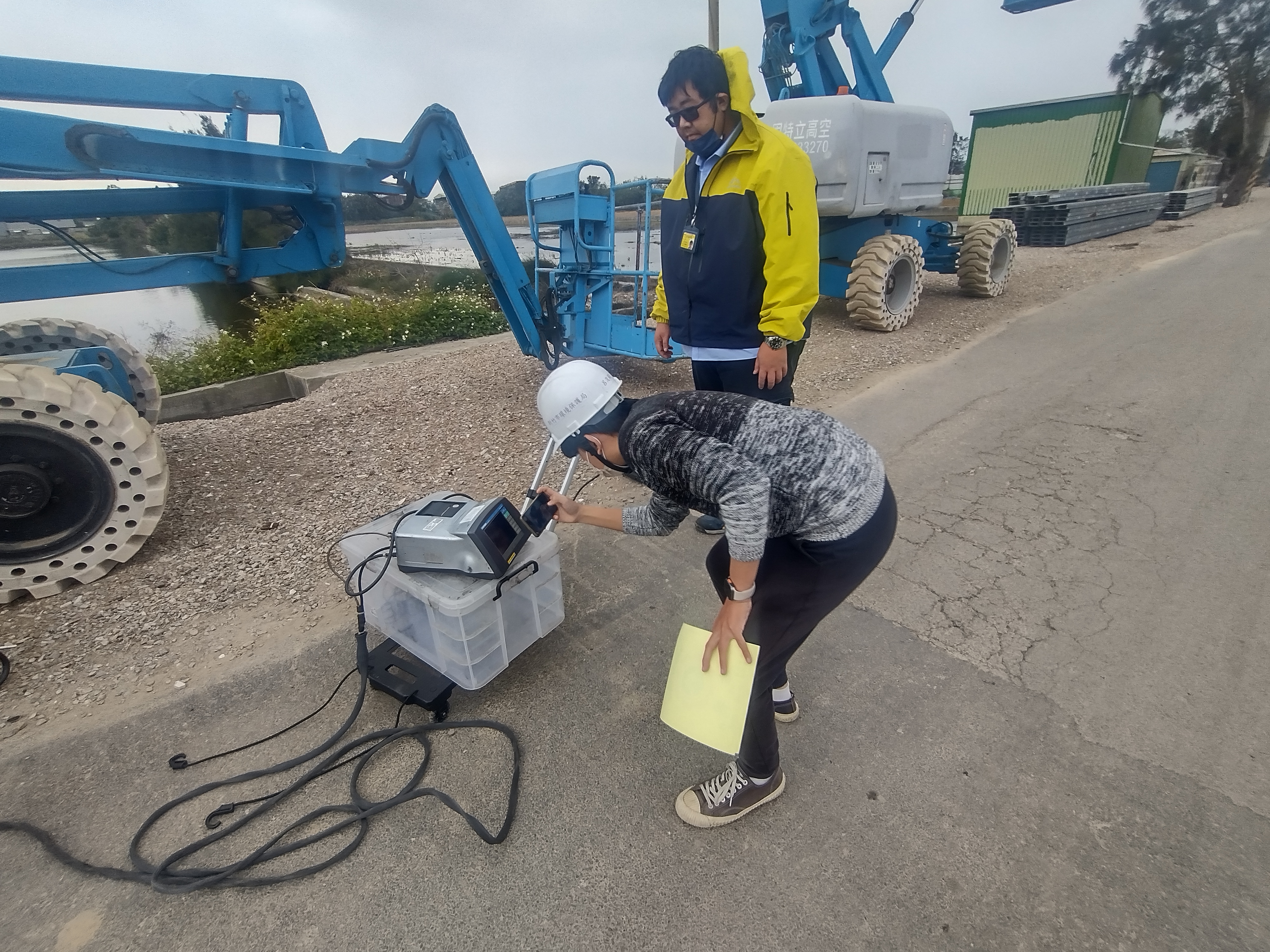 守護好空氣！竹市營建業者84台施工機具取得清潔排放自主管理標章小圖共6張，pic4